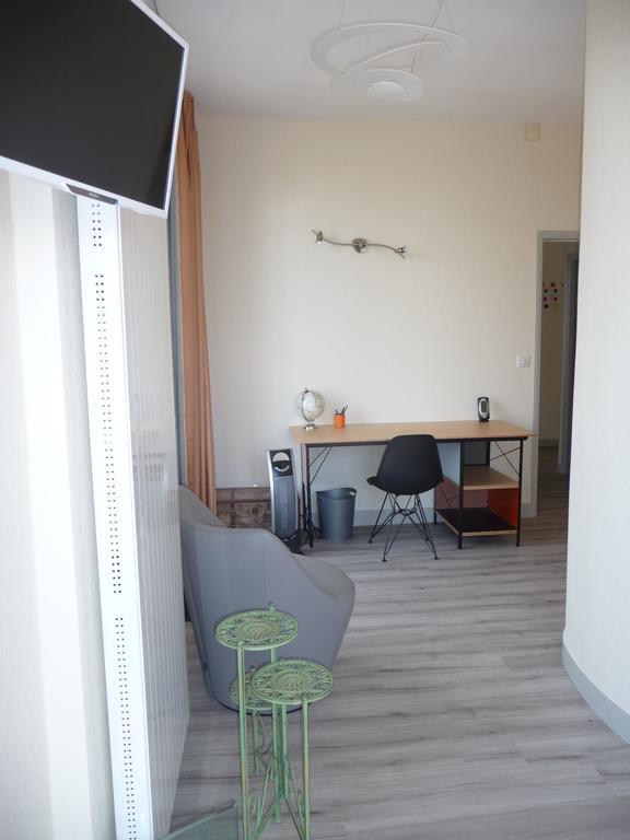 Ferienwohnung Le 360 Tour Perret 19Eme Panorama 4 Etoiles Amiens Exterior foto